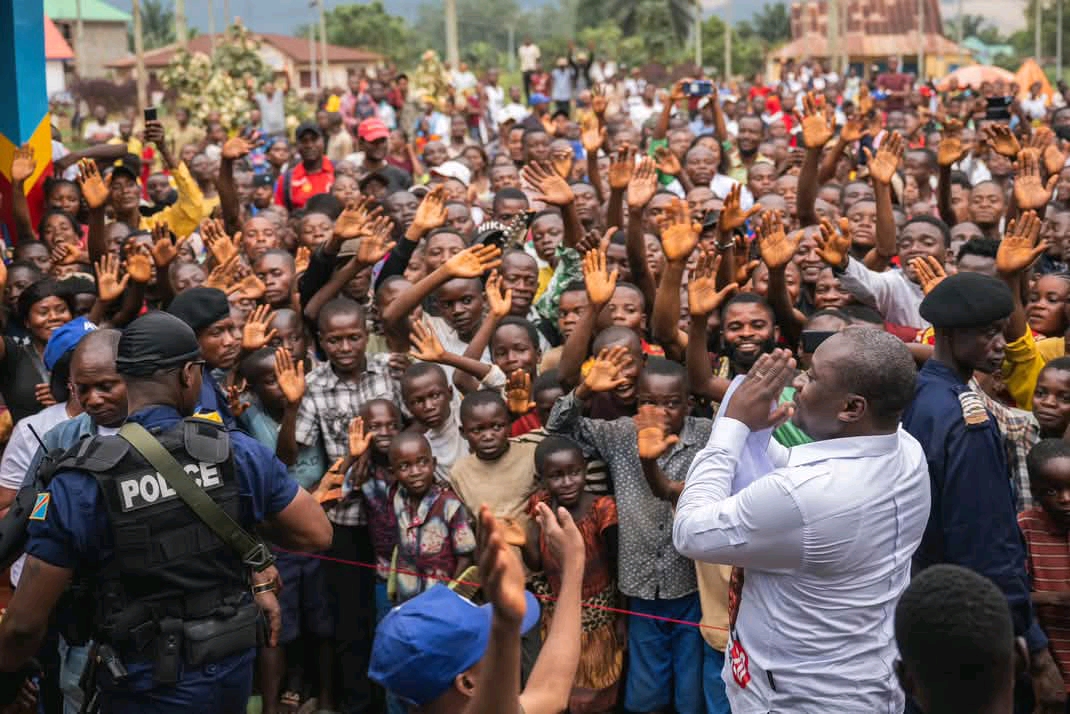 Soutenir Félix TSHISEKEDI et ses ministres, une priorité pour la jeunesse du Grand Équateur face aux défis du développement