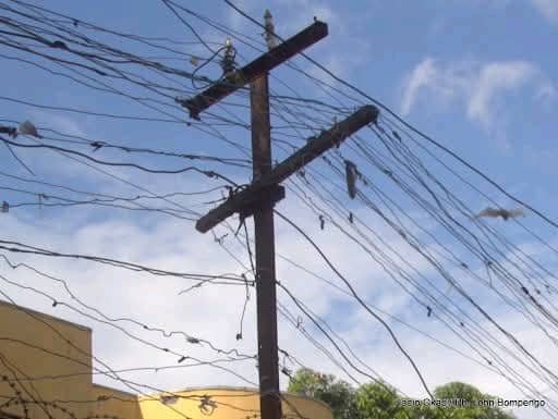 Coupures de courant à Kinshasa : Les habitants vivent dans le noir et demandent des solutions