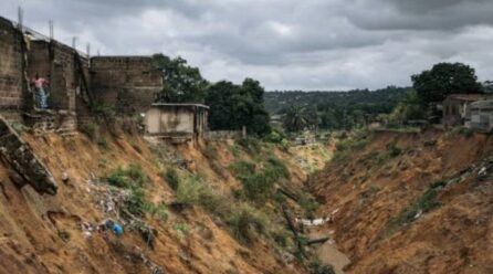 Ngaliema-Masisi : Un quartier en ruine, livré à l’érosion, sous l’œil indifférent des autorités