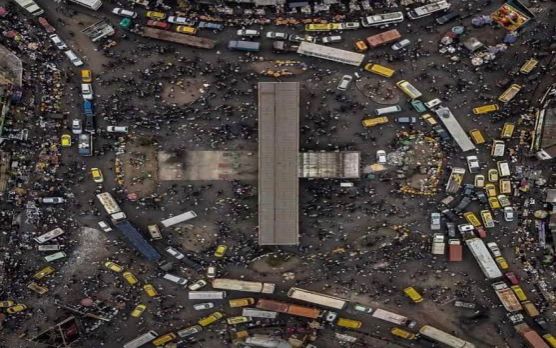 L’enfer de la circulation à ciel ouvert : Au rond-point Ngaba, l’engorgement routier devient une fatalité urbaine